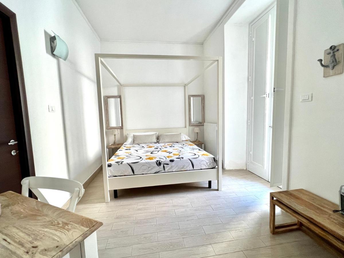 4Cats - Alloggio Incantevole In Centro Apartment Lecce Exterior photo